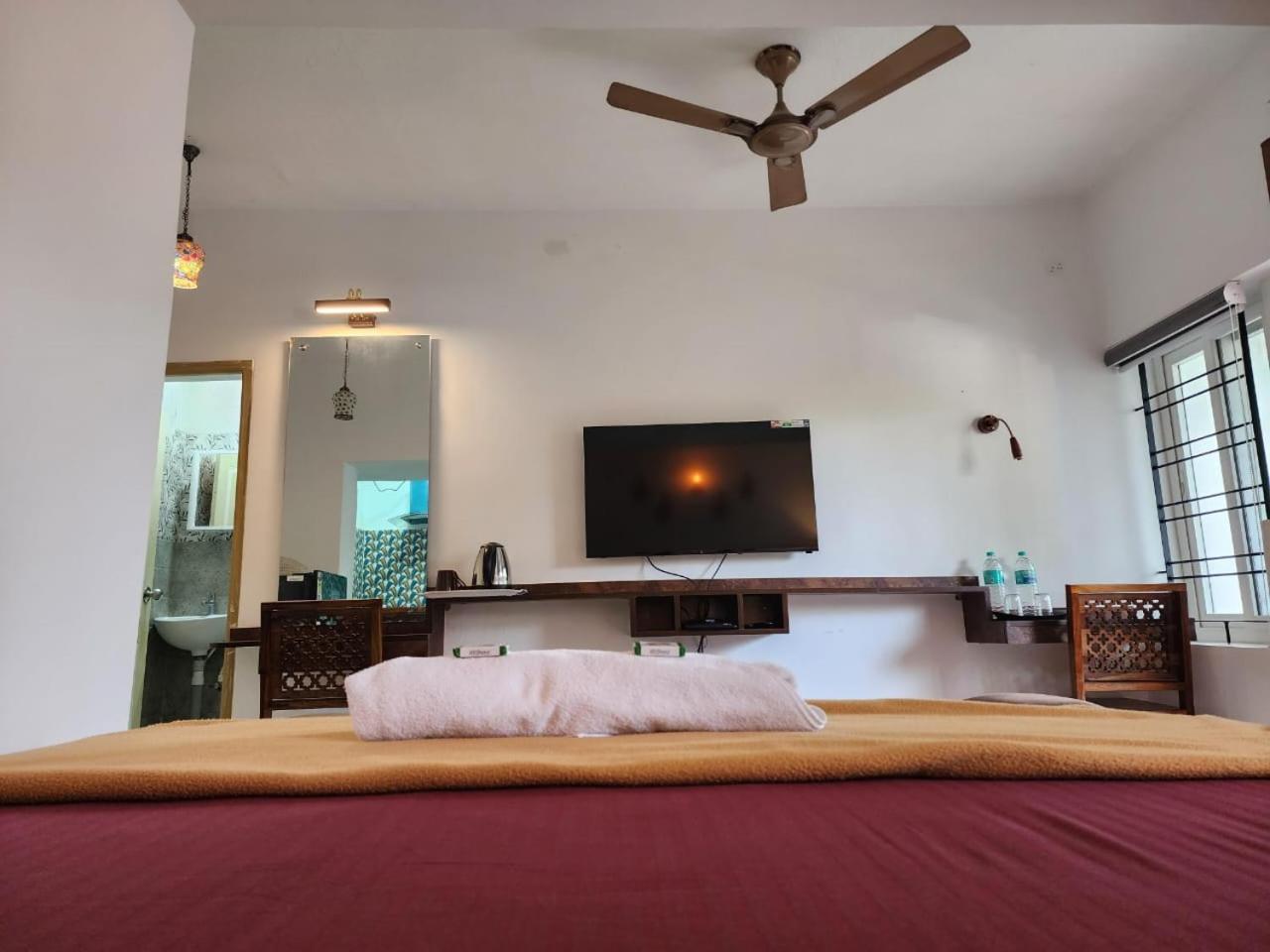 The Little Cabana Beach Stay Mahabalipuram Ngoại thất bức ảnh