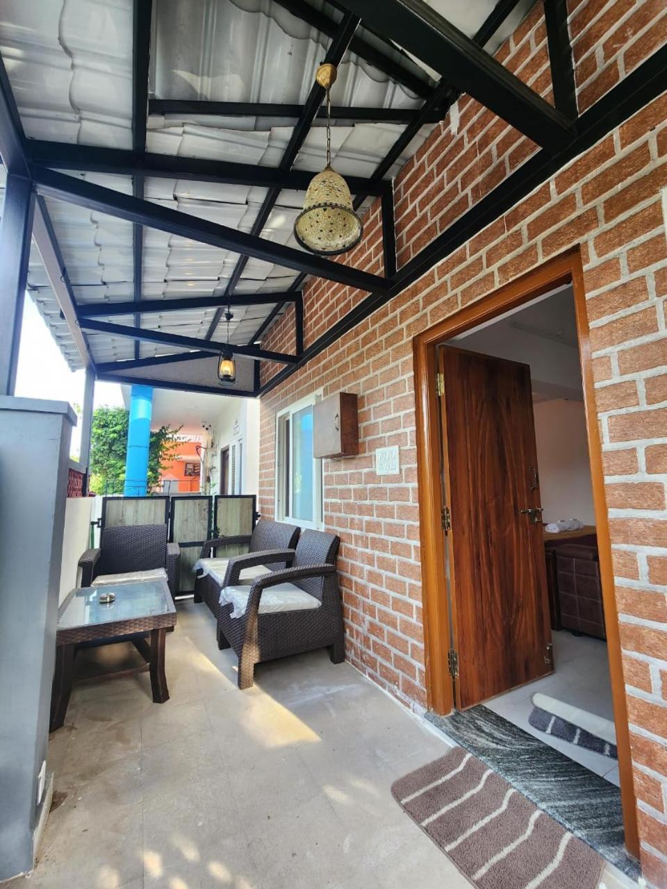 The Little Cabana Beach Stay Mahabalipuram Ngoại thất bức ảnh