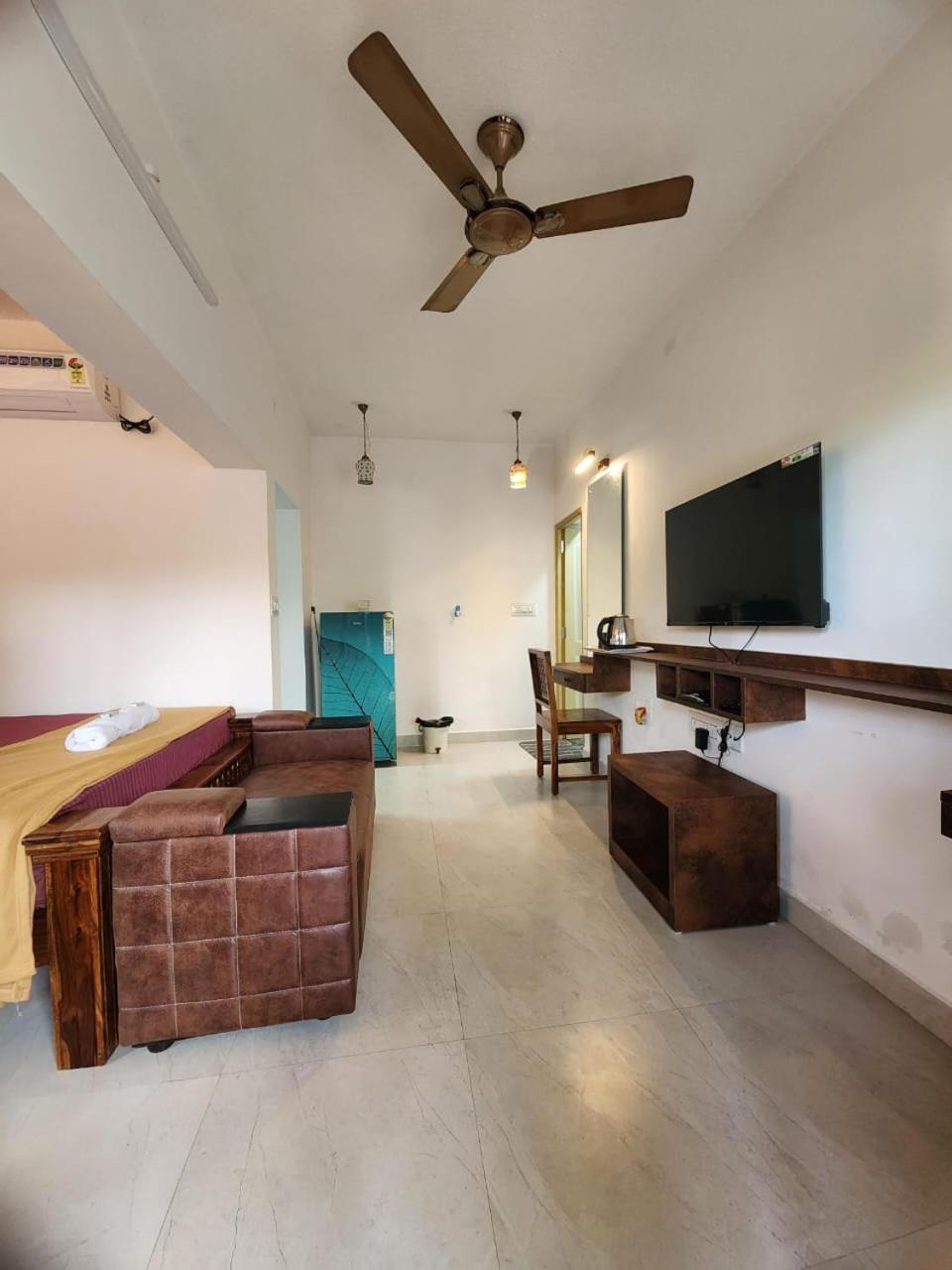 The Little Cabana Beach Stay Mahabalipuram Ngoại thất bức ảnh